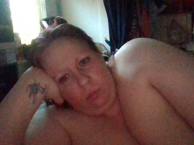 starlight1983 live cam on BongaCams