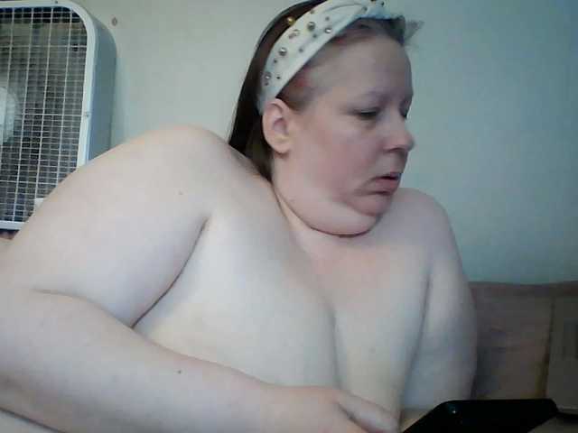 starlight1983 live cam on BongaCams