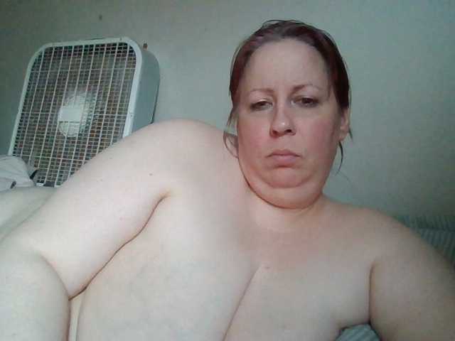 Chat with starlight1983 live cam