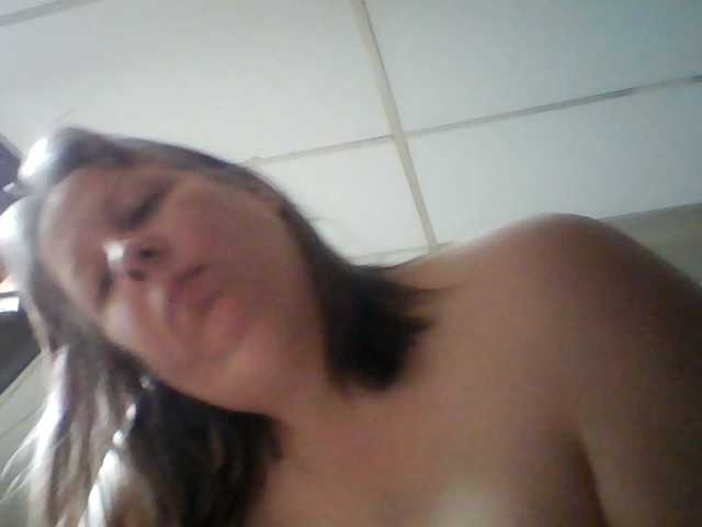 starlight1983, live now on BongaCams