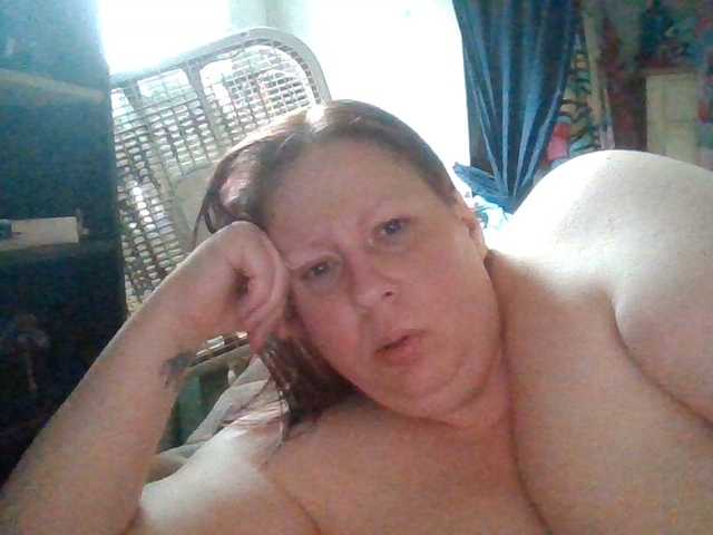 starlight1983 live cam on BongaCams