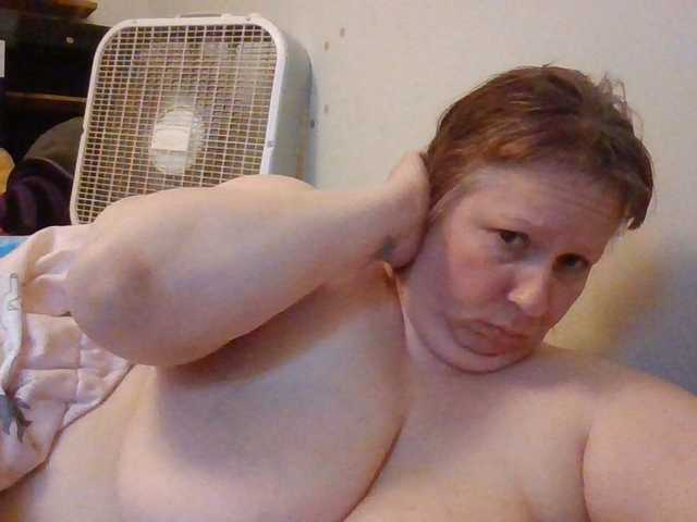 starlight1983 live cam on BongaCams