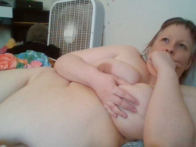 starlight1983 live cam on BongaCams