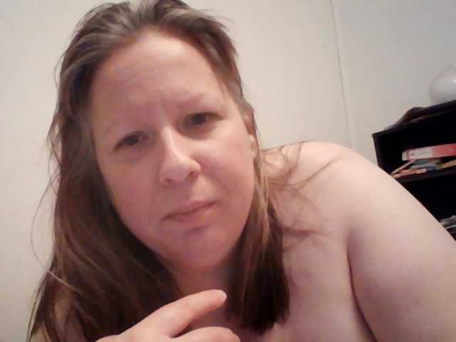 starlight1983, en directo ahora en BongaCams