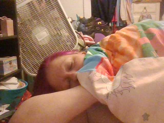 starlight1983's BongaCams show and profile