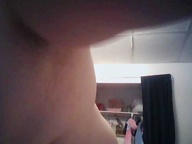 starlight1983, en directo ahora en BongaCams