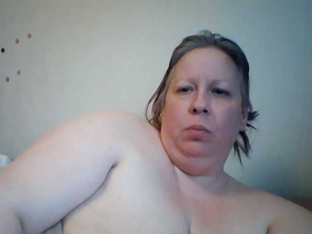 starlight1983 live cam on BongaCams