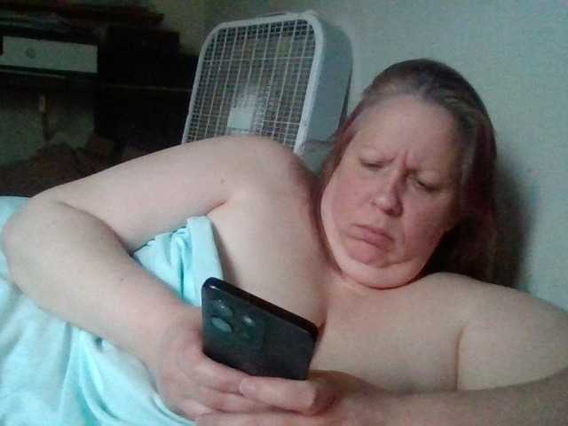 starlight1983 live cam on BongaCams