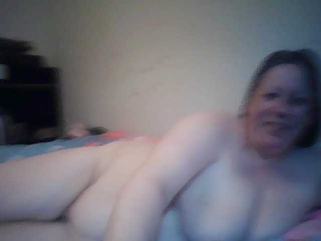 starlight1983, live now on BongaCams