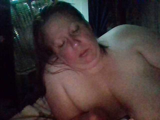 starlight1983 live cam on BongaCams