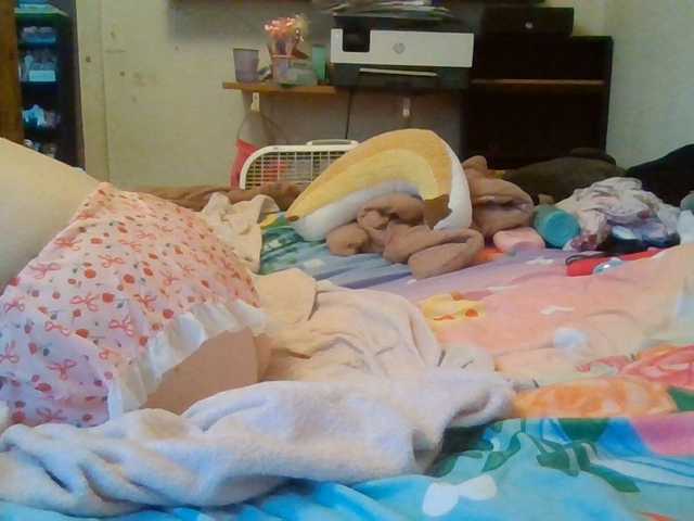 starlight1983 live cam preview