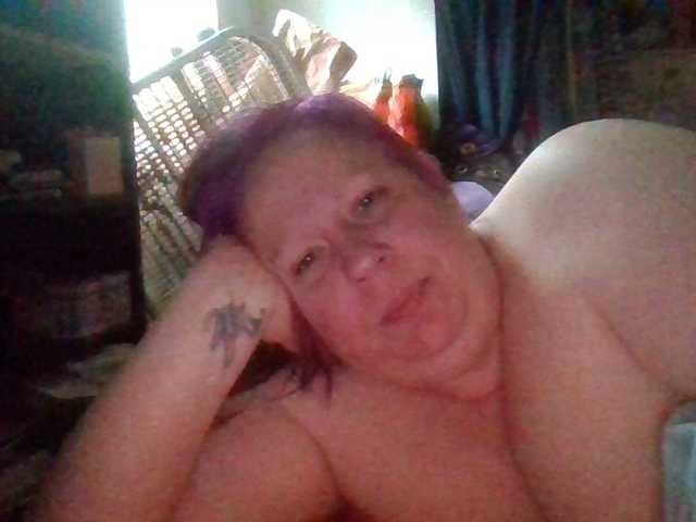 starlight1983's BongaCams show and profile