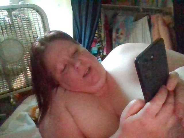 starlight1983 live cam on BongaCams