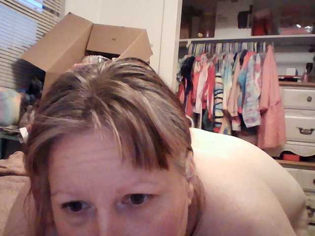 starlight1983 live cam on BongaCams