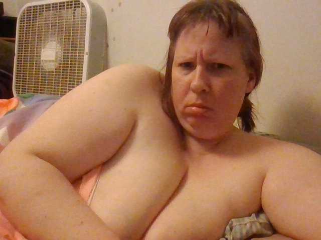 starlight1983 live cam on BongaCams