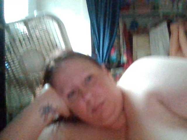 starlight1983 live cam on BongaCams