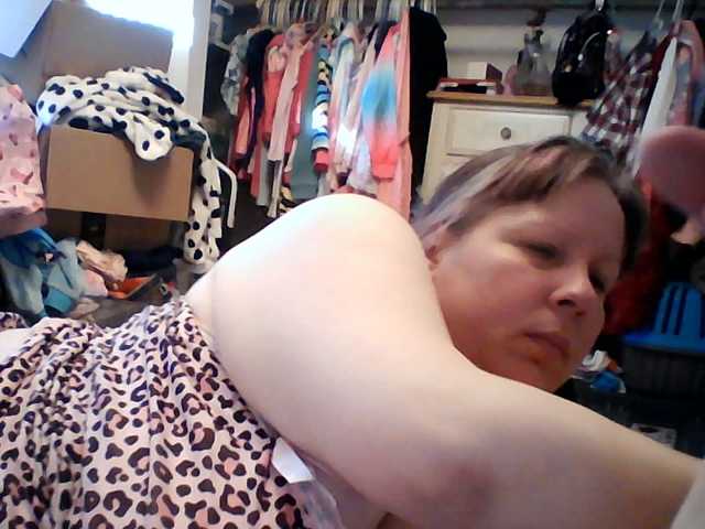 starlight1983 live cam on BongaCams
