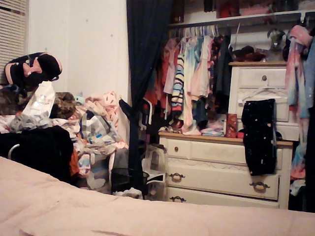 starlight1983 live cam on BongaCams