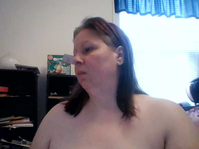 starlight1983, live now on BongaCams