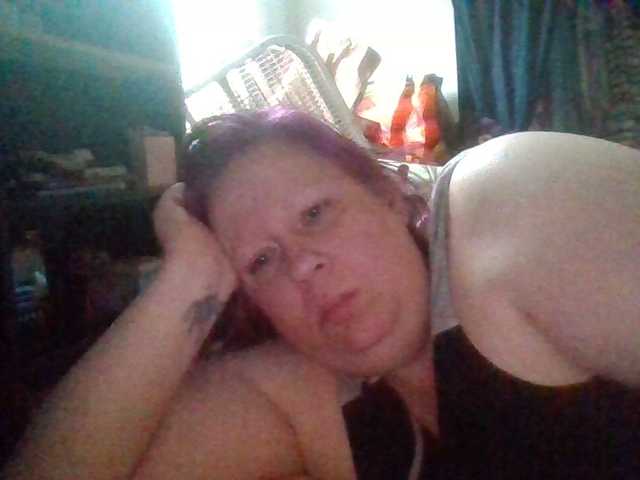 starlight1983's BongaCams show and profile