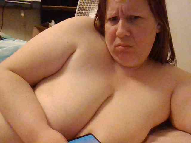 Starlight1983's cam show statistics and live stream