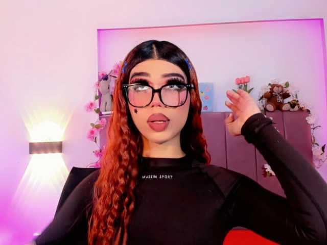 Sarahh-Sophia