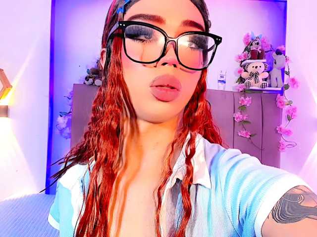Sarahh-Sophia