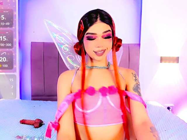 Sarahh-Sophia