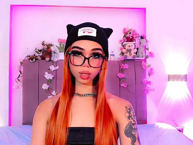 Sarahh-Sophia