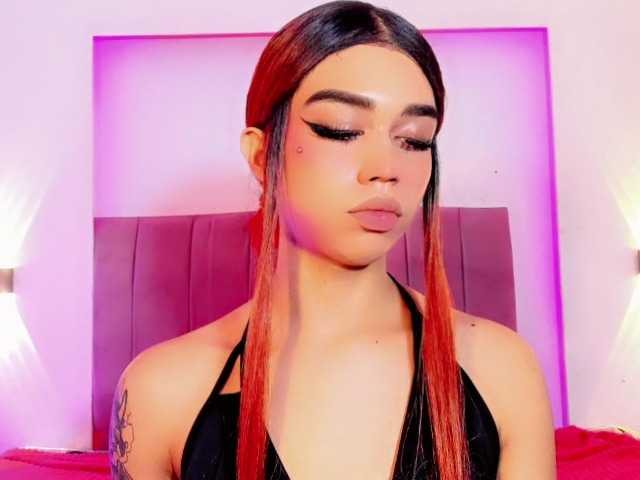 Sarahh-Sophia