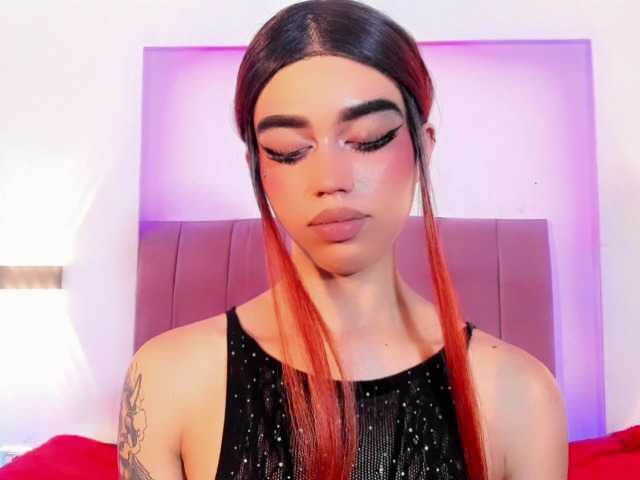 Sarahh-Sophia