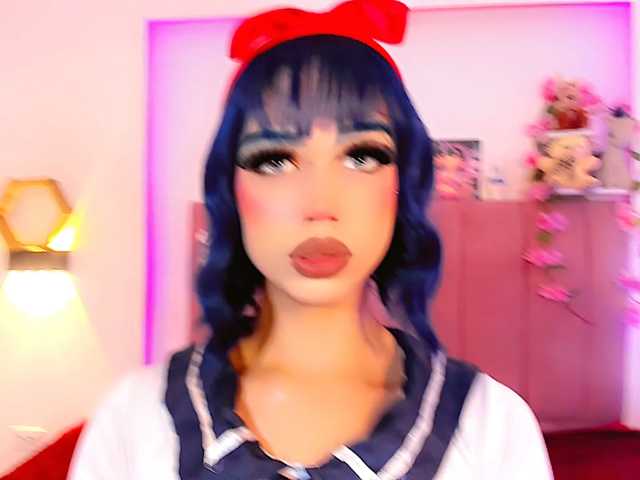 Sarahh-Sophia
