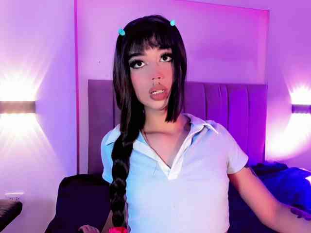 Sarahh-Sophia Live Webcam on BongaCams