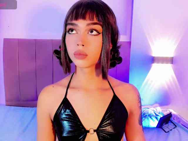 Sarahh-Sophia Sex Cam Show