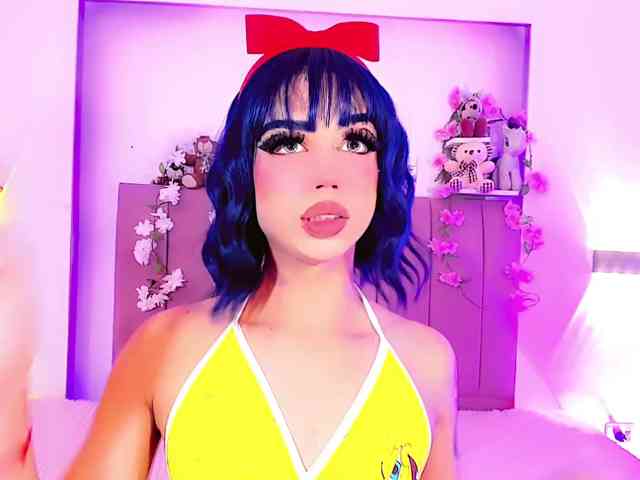 Sarahh-Sophia