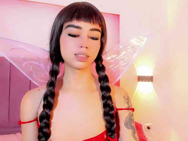 Sarahh-Sophia Live Webcam on BongaCams
