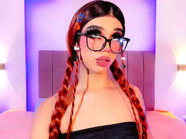 Sarahh-Sophia
