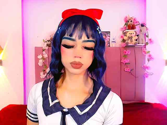 Sarahh-Sophia