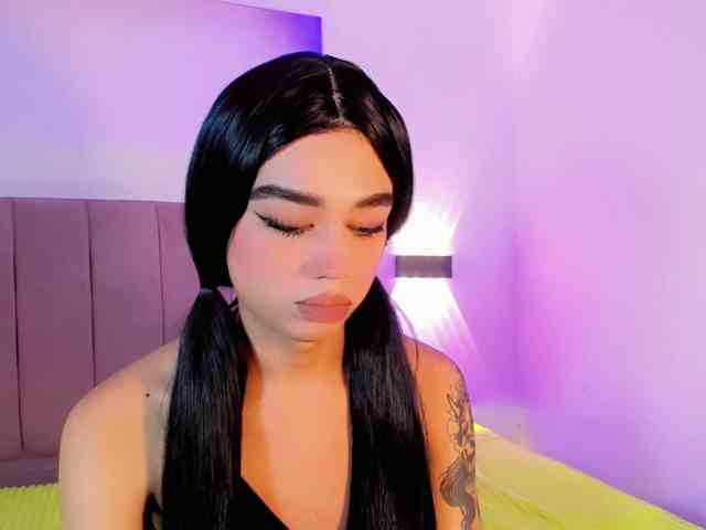 Sarahh-Sophia Sex Cam Show