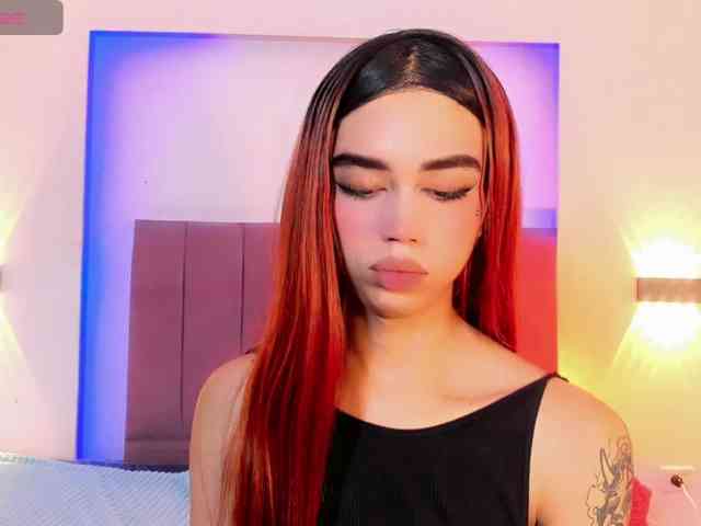 Sarahh-Sophia