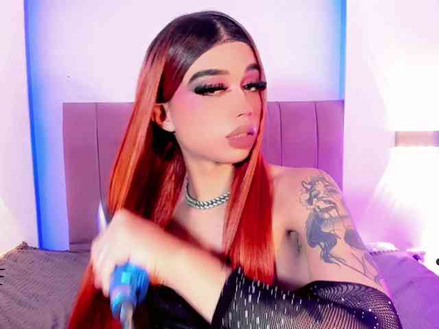 Sarahh-Sophia
