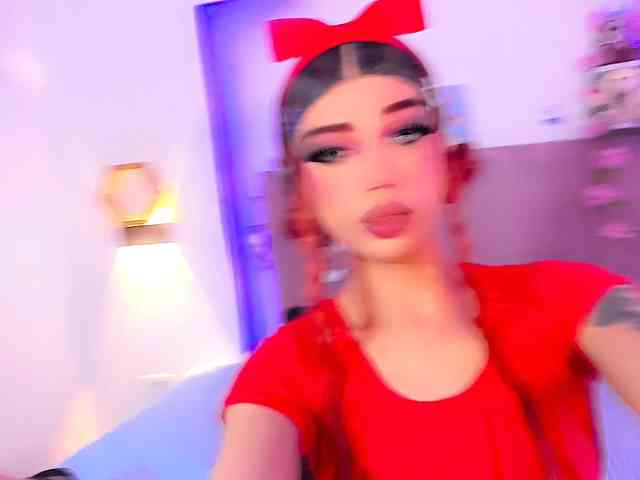 Sarahh-Sophia