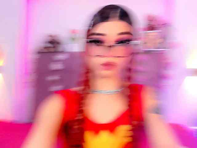 Sarahh-Sophia