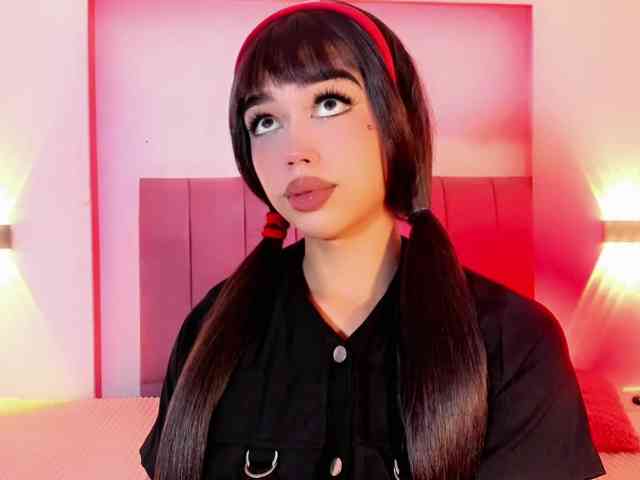 Sarahh-Sophia