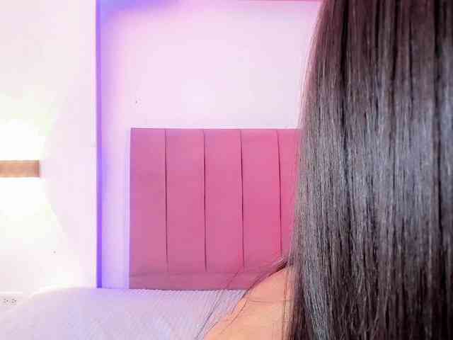 Sarahh-Sophia Live Webcam on BongaCams