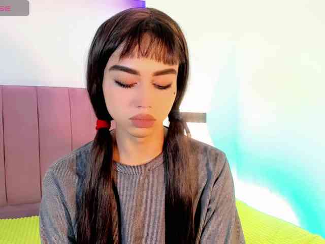 Sarahh-Sophia Sex Cam Show