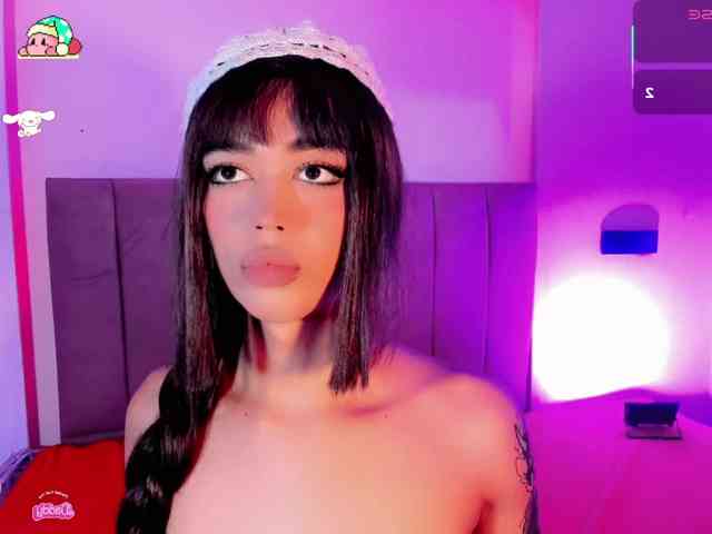 Sarahh-Sophia