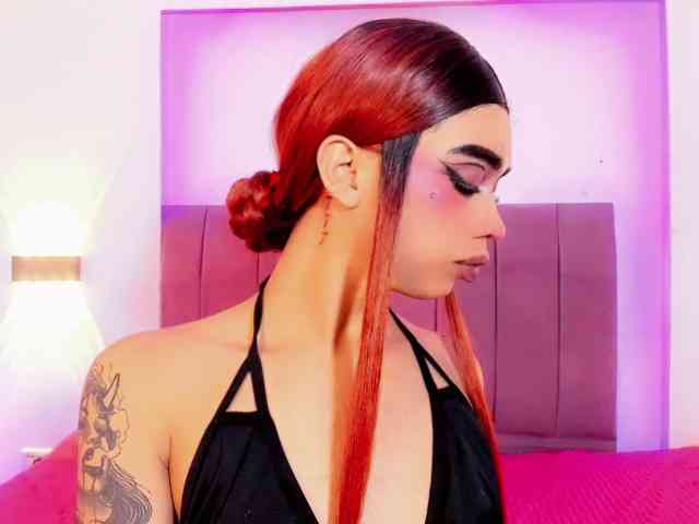 Sarahh-Sophia Live Webcam on BongaCams