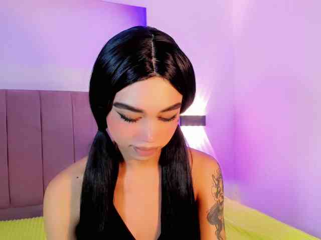 Sarahh-Sophia Sex Cam Show