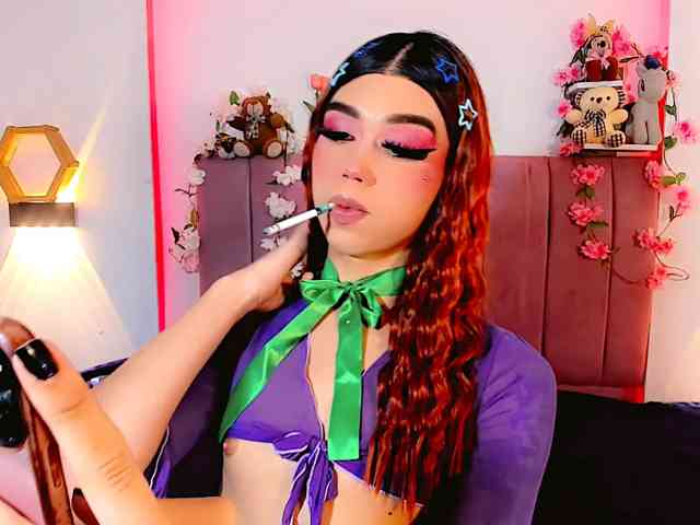 Sarahh-Sophia